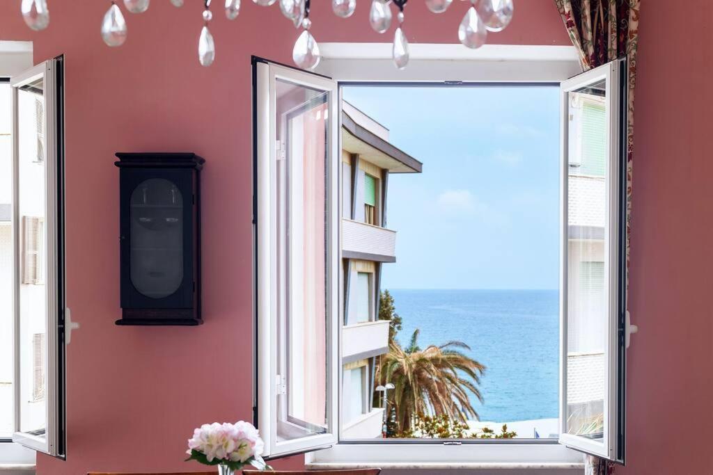 Le Finestre sul Mare Apartment Albissola Marina Exterior foto